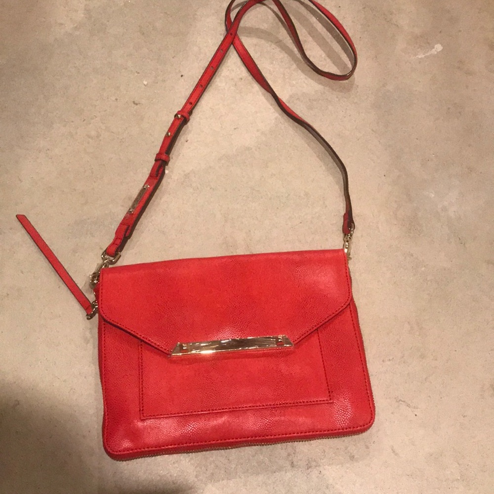 Red medium bag